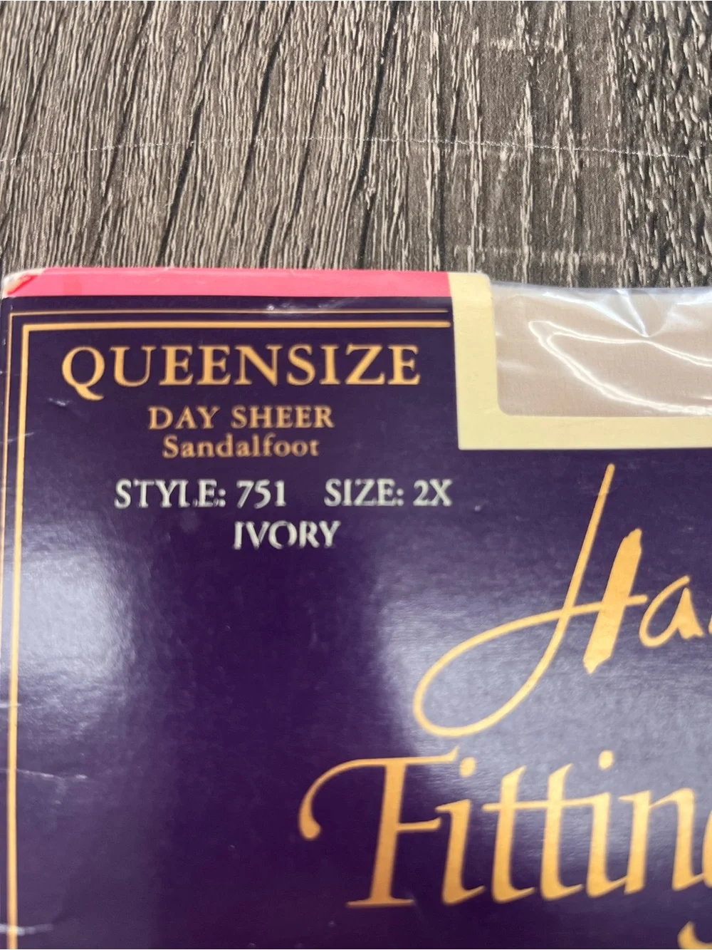 Hanes Fitting Pretty Sheer Hosiery - Ivory Queensize 2x